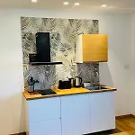 Bright And Spacious Elegant 5 Min Airport Apartman Genova