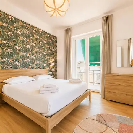 דירה Bright And Spacious Elegant 5 Min Airport