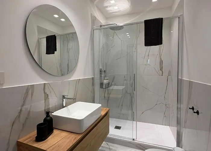 شقة Bright And Spacious Elegant 5 Min Airport *